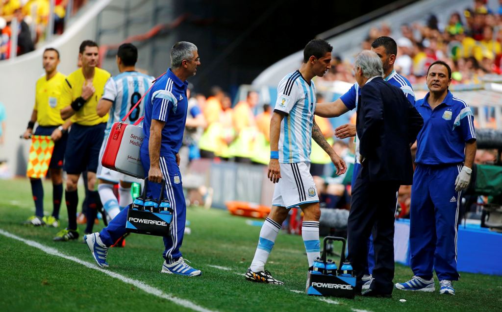Di María salió lesionado 