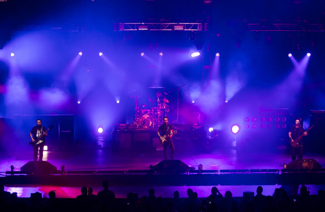 Molotov hizo vibrar al Auditorio Nacional. 