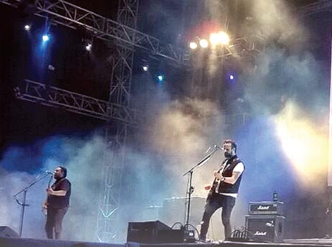 Los de Molotov cerraron el evento musical.
