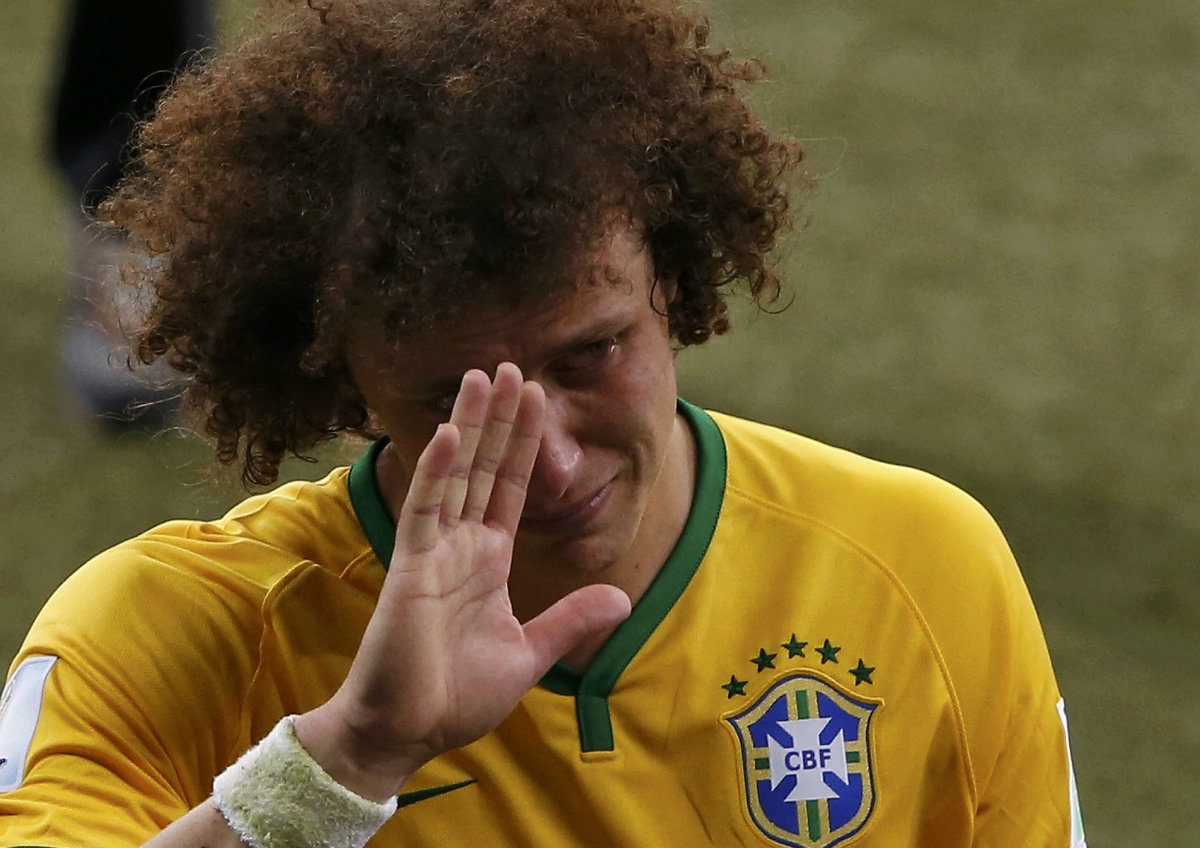 David Luiz, inconsolable tras la derrota 