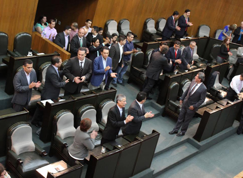 La reforma fue aprobada en el límite de la prórroga otorgada por el INE. 