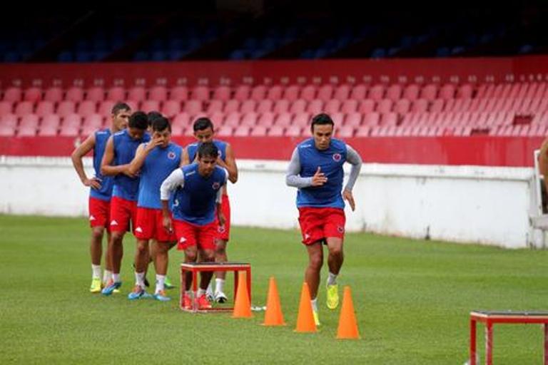Se preparan para un duelo amistoso
