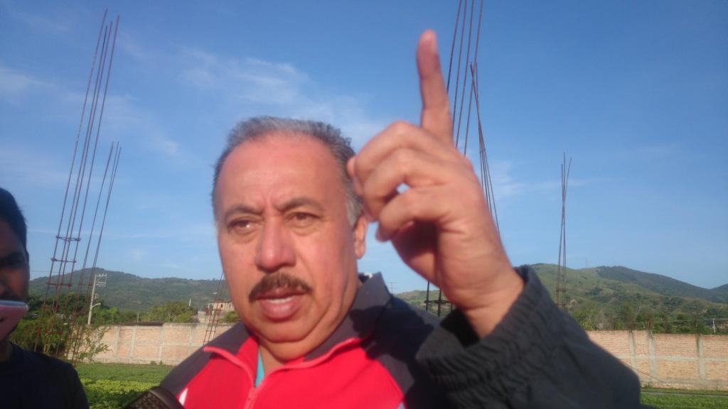Gustavo Alcaraz, alcalde de Tixtla.
