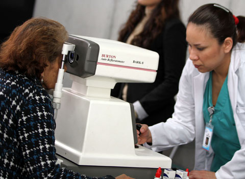 Las mujeres son quienes más sufren acoso laboral. 