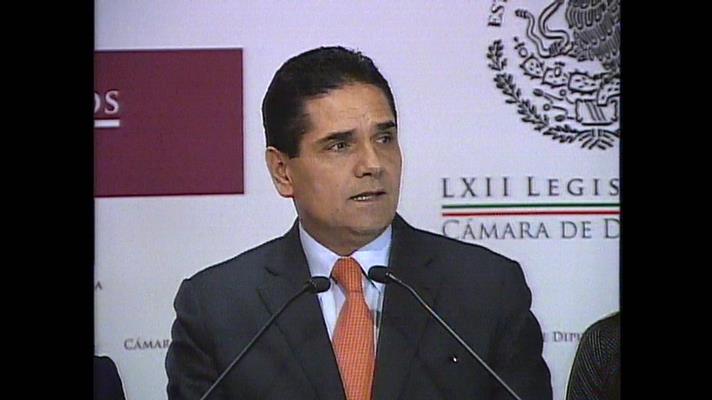 Silvano Aureoles, coordinador parlamentario del PRD en San Lázaro.