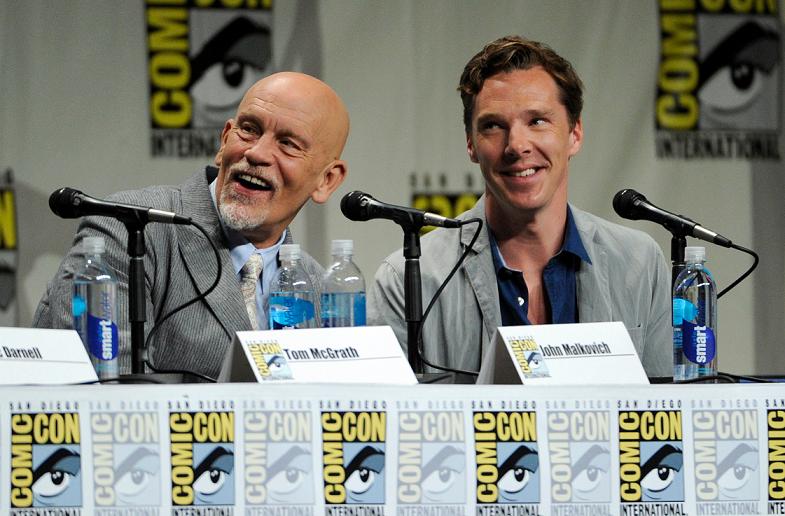 John Malkovich y  Benedict Cumberbatch en el panel de "DreamWorks Animation".