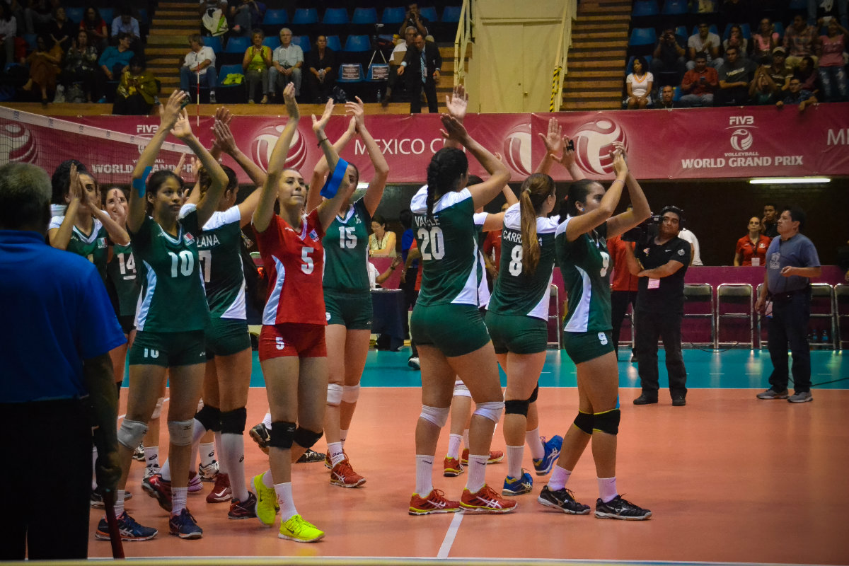 México consiguió su primer victoria en el torneo 
