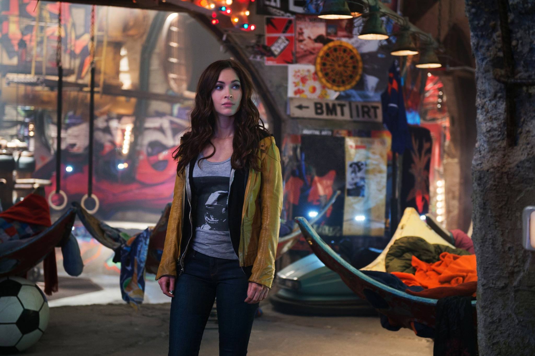 Megan Fox es April O'Neil en la cinta que se estrena el 7 de agosto en México. 