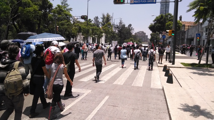 Los rechazados piden ser aceptados por instituciones de educación superior.