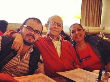 Rodrigo Vallejo, Fausto Vallejo, y Patricia Mora (Foto en mayo 2013)