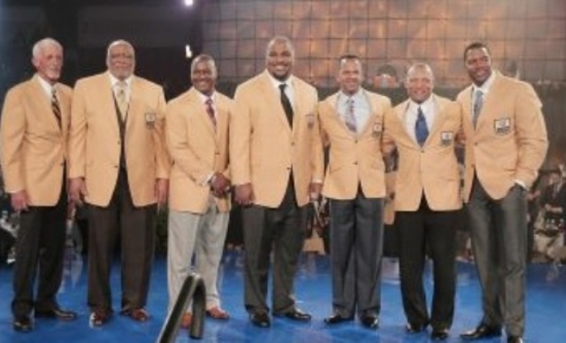 Derrick Brooks, Claude Humphrey, Aeneas Williams, Walter Jones, Michael Strahan, Andre Reed, Ray Guy, los nuevos jugadores al Salón de la Fama de la N