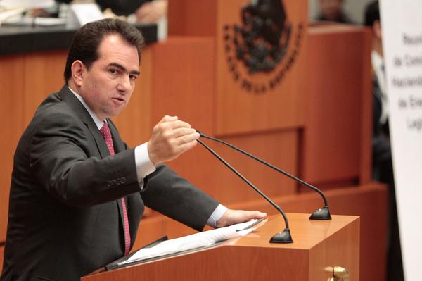José Francisco Yunes, presidente de la Comisión de Hacienda y Crédito Público del Senado.
