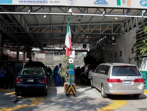 La Secretaría del Medio Ambiente del Distrito Federal, apoyada por la de Seguridad Pública capitalina, continúa con operativos de vigilancia y control