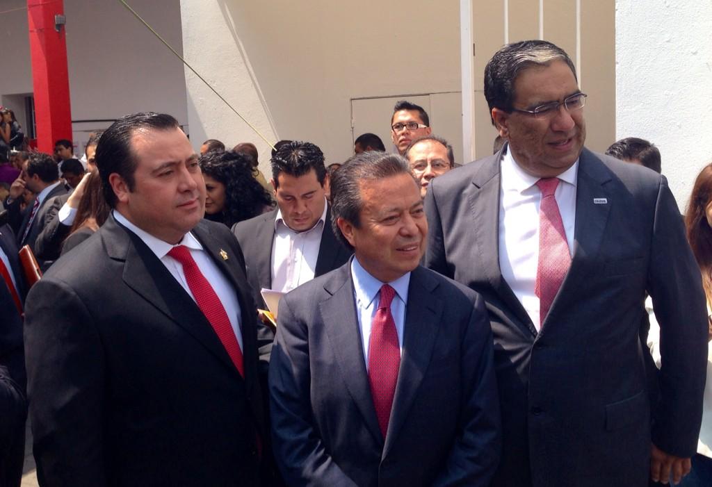 César Camacho durante la toma de protesta del nuevo Comité Directivo del PRI en el Distrito Federal.