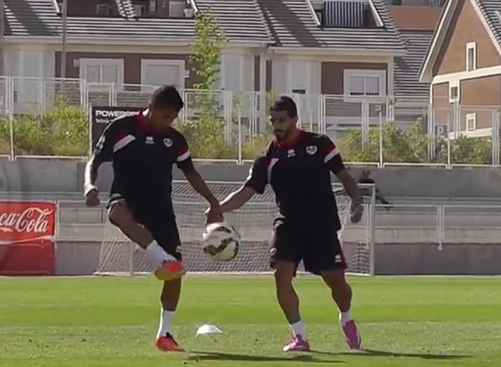 Javier Aquino entrenó por primera vez con el primer  equipo