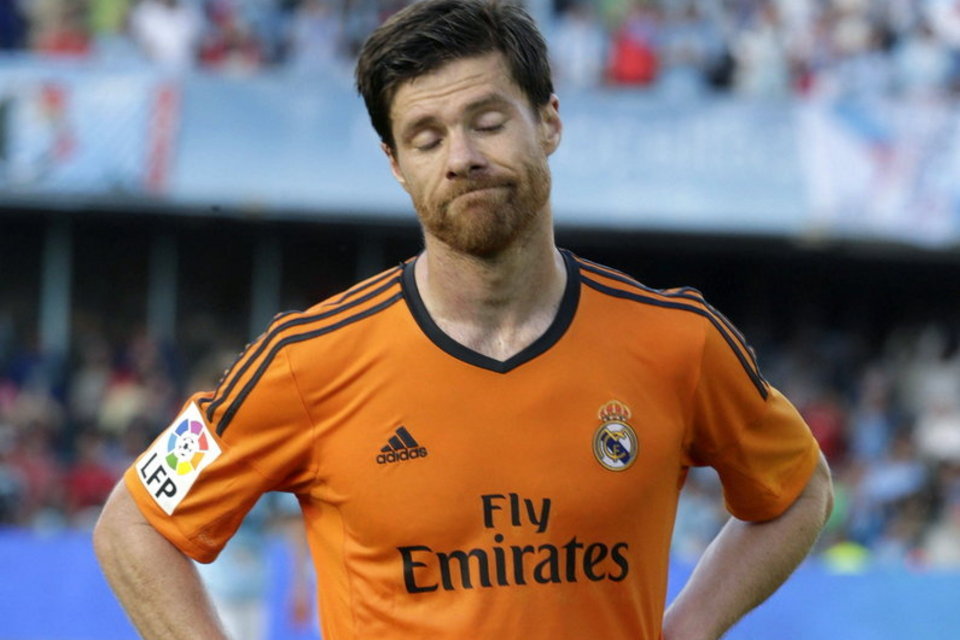 Xabi Alonso, baja del Real Madrid para el duelo ante Sevilla  