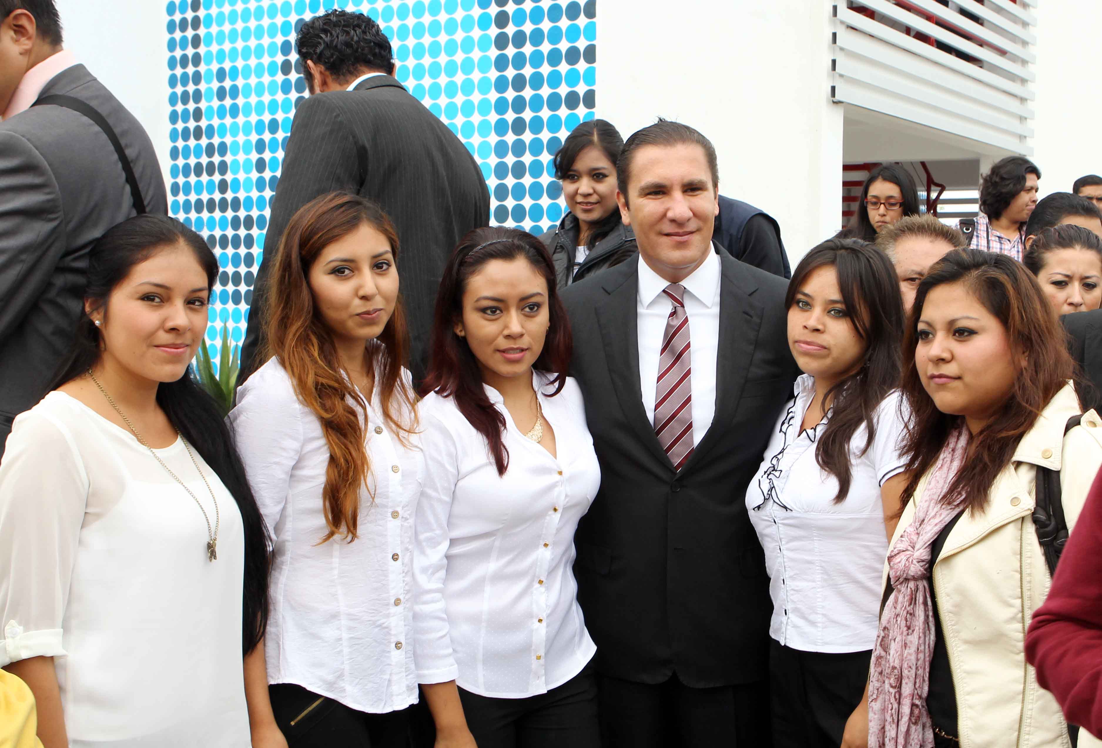 El gobernador Rafael Moreno Valle. 