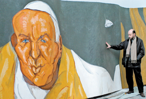 En 2003 retrató en vivo al papa Juan Pablo II, lo que dio origen a un fresco monumental de 10 metros de largo