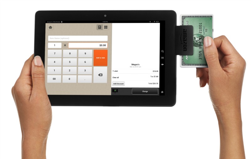 El lector de tarjetas de Amazon está disponible por 10 dólares.
