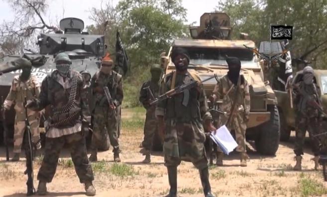 Activistas de Boko Haram, desafiantes ante el gobierno de Nigeria, en un video difundido esta semana