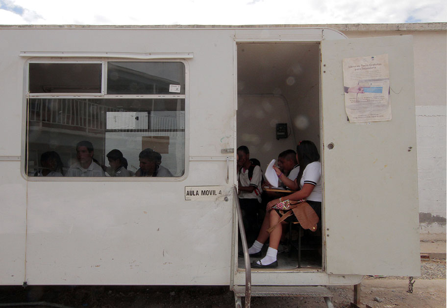 Severa crisis de infraestructura en la educación pública de la región.