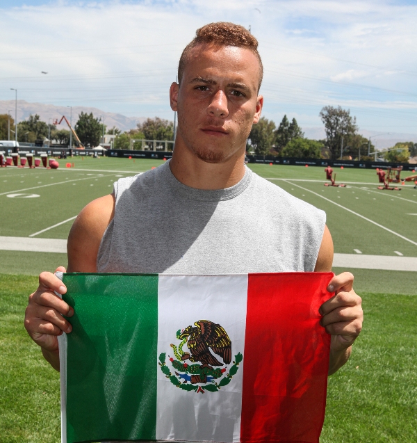 Shayne Skov