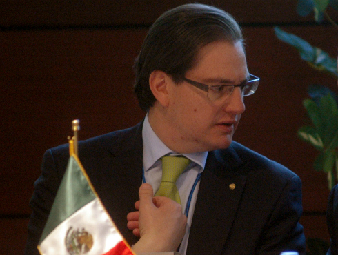 El secretario de Desarrollo Económico del Distrito Federal, Salomón Chertorivski, reafirmó que la propuesta formal del gobierno capitalino sobre salar