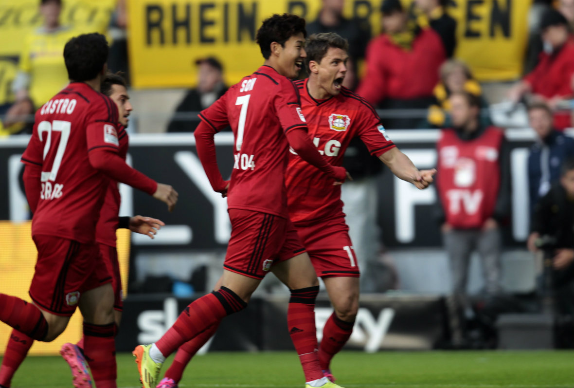 Celebración de Karim Bellarabi  tras anotar el gol más rápido en la Bundesliga 