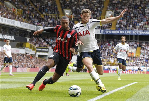 Parte de las acciones de la goleada del Tottenham ante Queens Park