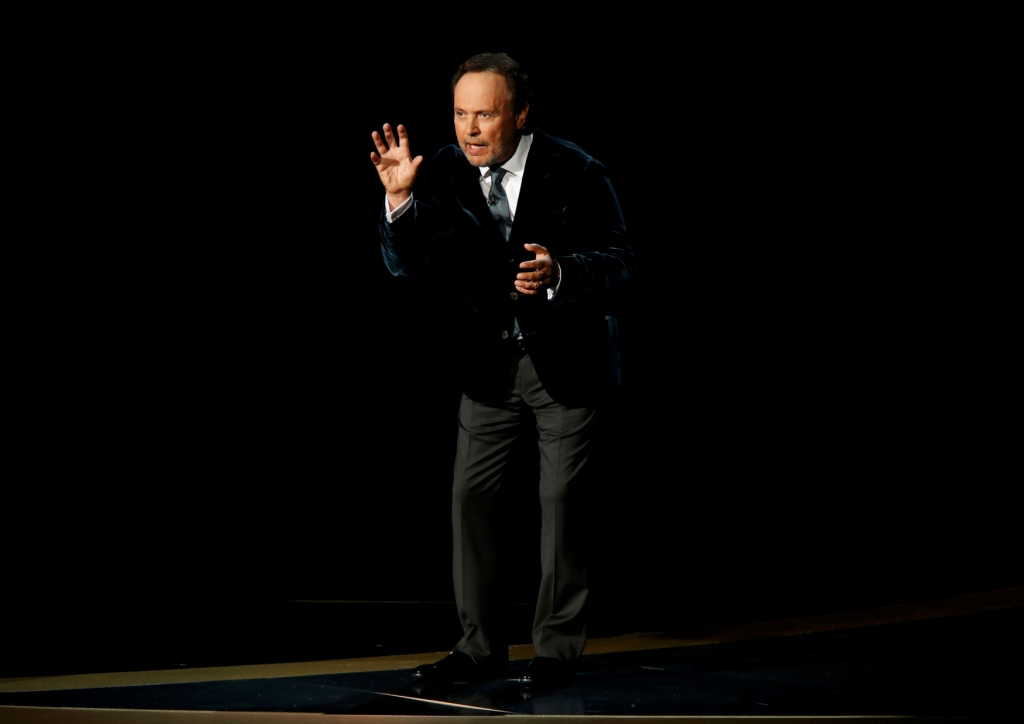 Billy Crystal fue el encargado de rendir un homenaje a Robin Williams, quien se quitó la vida hace unos días.
