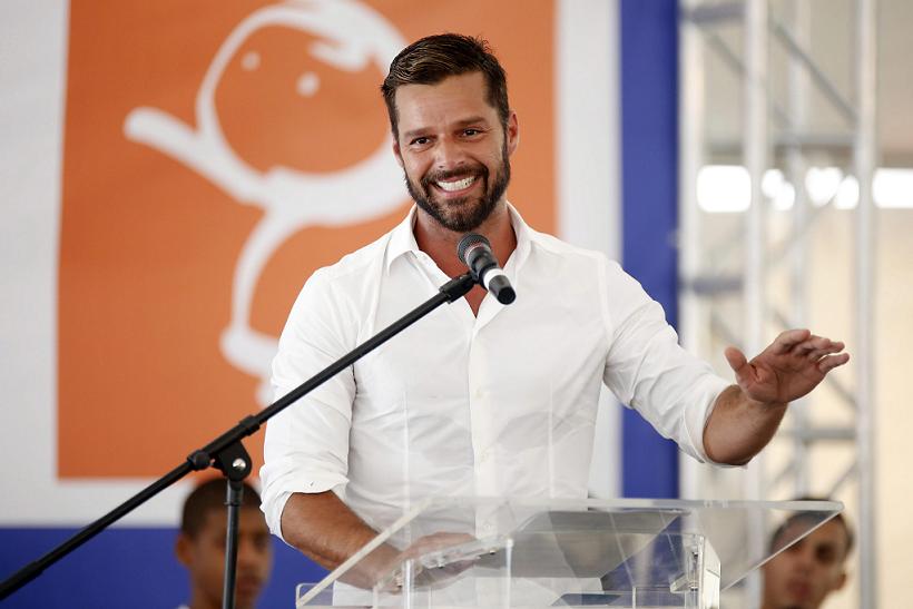Ricky inaugurando el Centro Tua. 