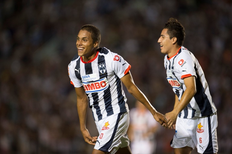 Alonso Hernández anotó el gol de la victoria