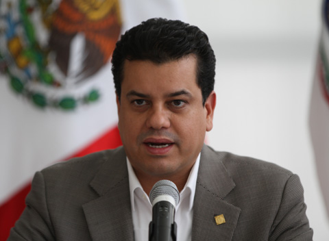 Edgar Romo García, líder de la bancada local del PRI. 