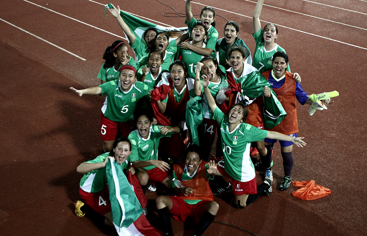 El equipo femenil festejó su presea de bronce 