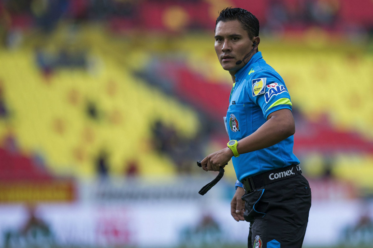 Fernando Guerrero pitará el América vs. Pumas 