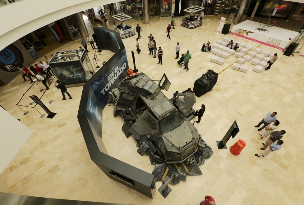 Exhiben a Titus "Cazatormentas" original en Guadalajara  