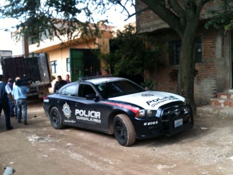 Fue gracias a la persecución de una camioneta con reporte de robo que se hizo el hallazgo. 