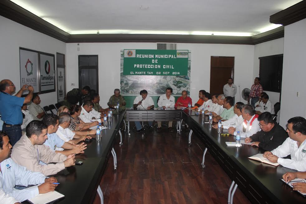 Durante la reunión de Protección Civil se dio a conocer el numero de personas que podrían sufrir una afectación.
