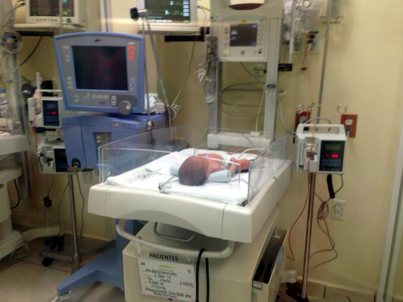 El bebé está internado en el Hospital del Niño en Saltillo.