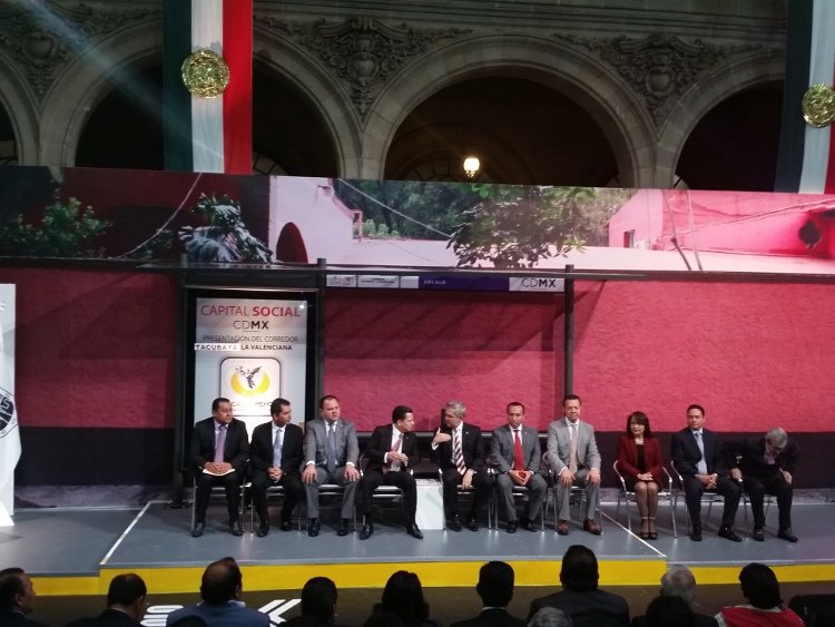 El corredor fue inaugurado el 29 de noviembre de 2012 por Ebrard, pero no entró en operaciones.