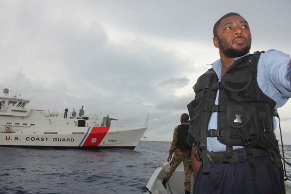 Elementos de Estados Unidos y Jamaica colaboraron el fin de semana en una operación para localizar los restos de la aeronave en la que viajaba el empr