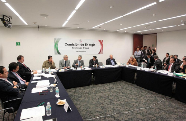 La Comisión de Energía del Senado aprobó los nombramientos de tres comisionados de la  Comisión Reguladora de Energía (CRE); serán sometidas a la apro