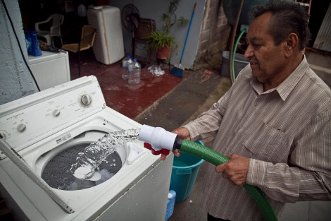 El agua entubada será para lavar y para los sanitarios.