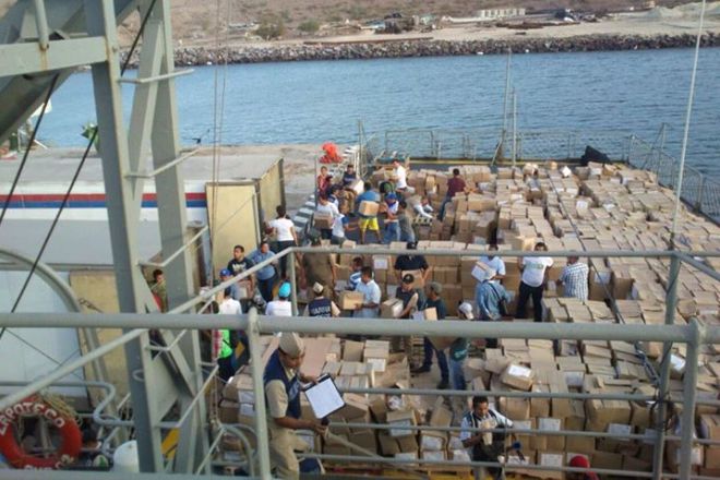 El Zapoteco llegó con víveres y despensas para los damnificados 