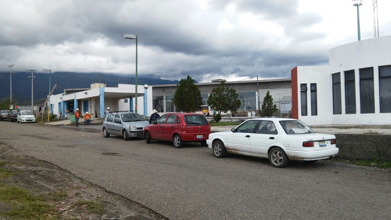 En la obra participan alrededor de 200 empleados; entre los pendientes que les quedan están la conclusión del túnel, la cisterna, colocación de plafón