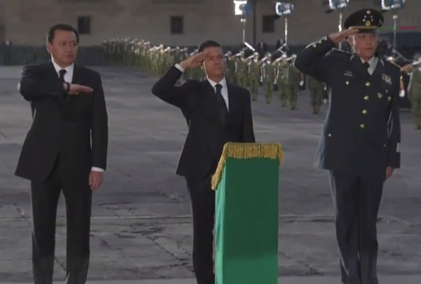 El presidente Enrique Peña Niento encabezó la ceremonia para conmemorar el 20 aniversario del sismo de 1985.