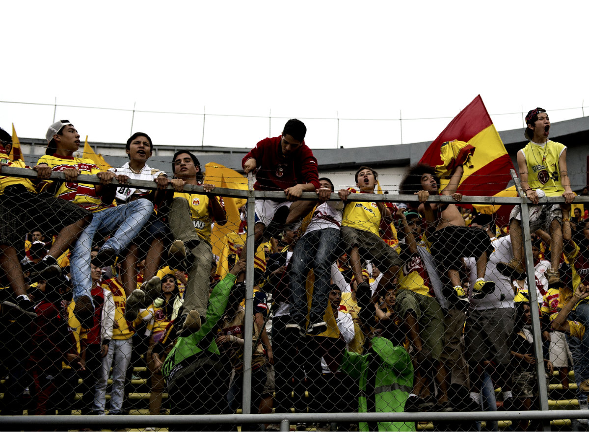 Aficionados de Monarcas en el Morelos