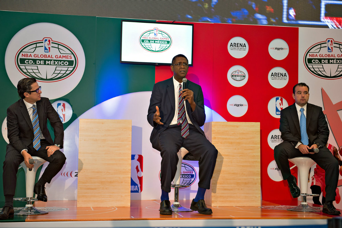 Raul Zarraga, Bill Cartwright y Alejandro Arce 