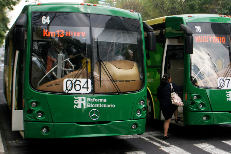 Los autobuses se han visto involucrados en tres accidentes en menos de un mes