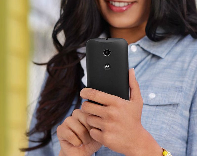 Moto E mucho más pequeño de lo que será el Nexus6